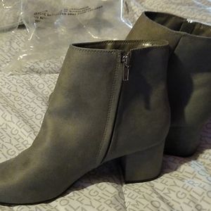 Ankle boots